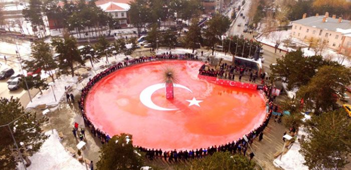 erzurum turk bayraklari